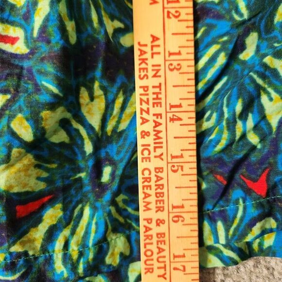 Pro Spirit Shorts Swimming Mesh Inside Pocket Mens XL Green Blue Floral - Picture 4 of 9